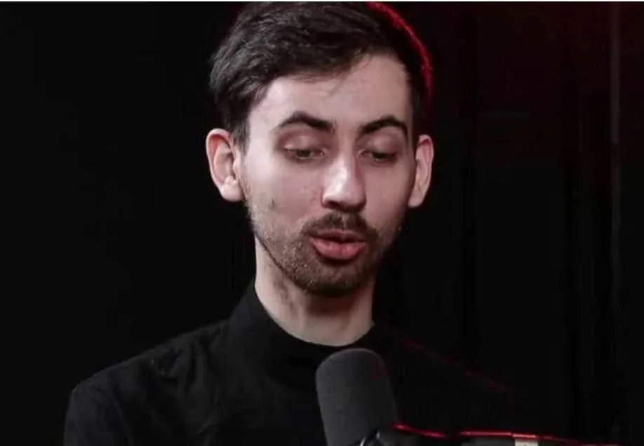 Владислав "Печеночный Инцел" Угольный